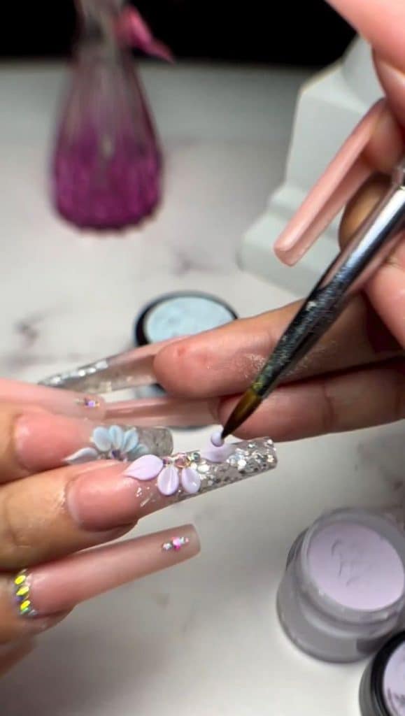 ¡Descubre las técnicas avanzadas de diseño de uñas acrílicas con Legacy Nails! 6 Imagen de WhatsApp 2023 06 30 a las 15.33.097 1