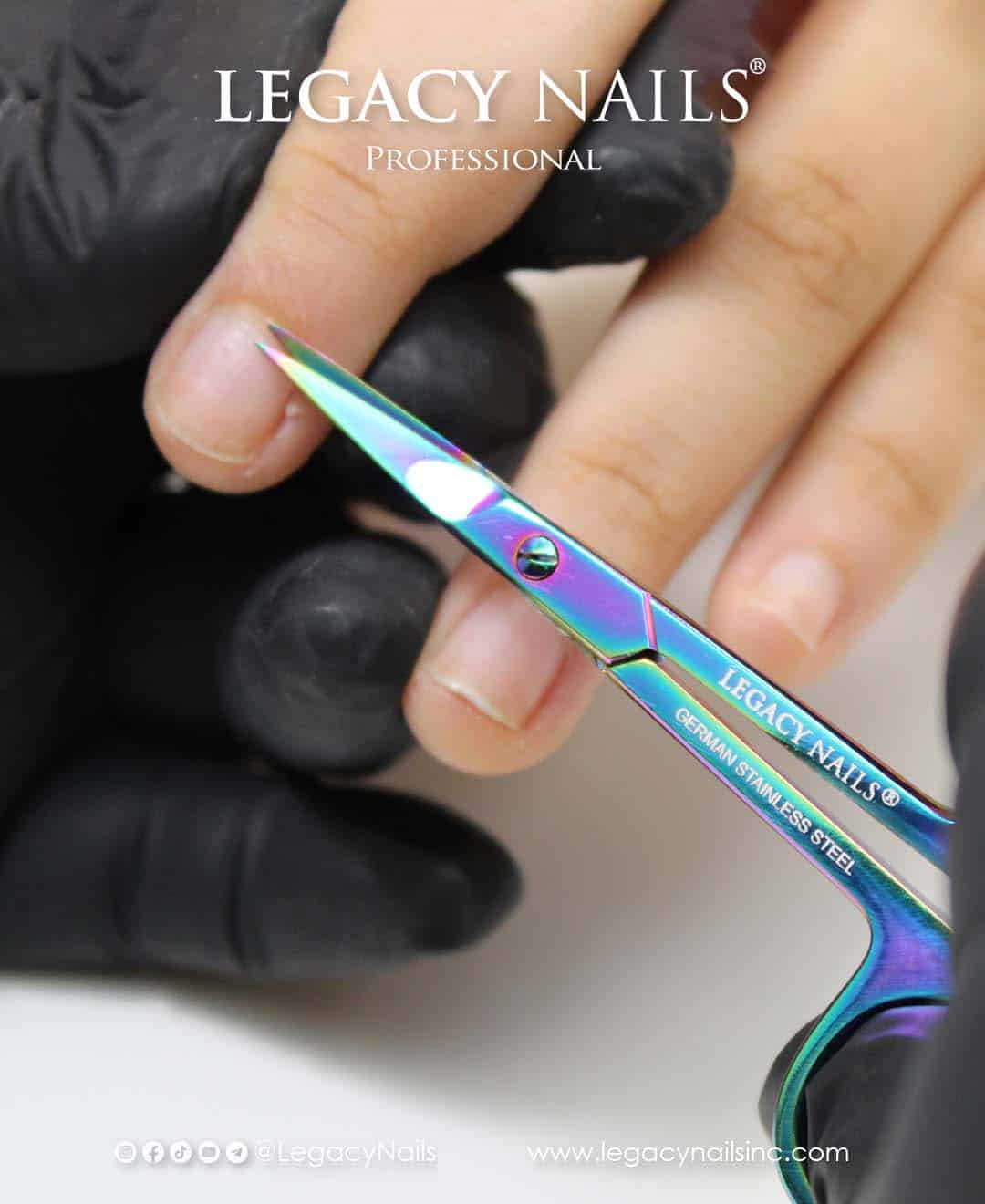 Anatomía de las Uñas: Cómo los Productos de LEGACY NAILS Ofrecen el Mejor Cuidado