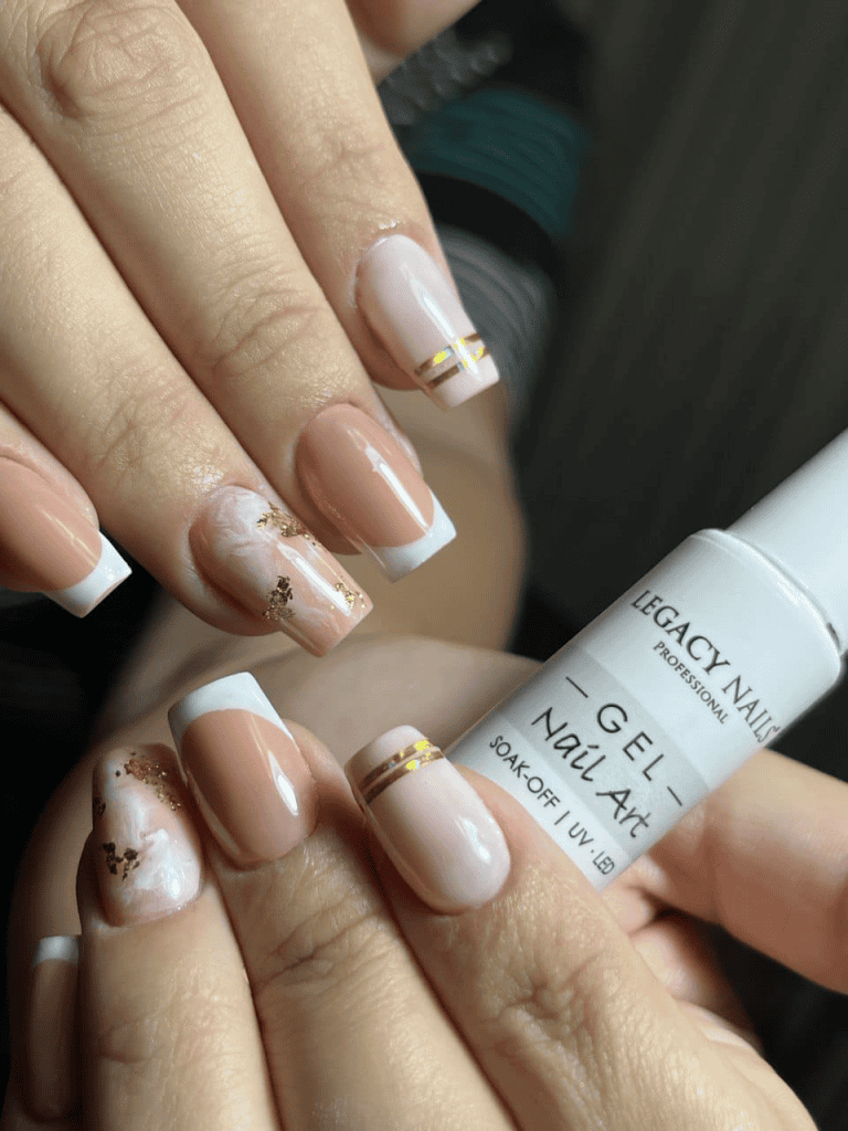 Mastering the Art of Nail Art with Precision: Essential Tools and Products. 5 FRENCH PERFECTO CON GEL NAIL ART