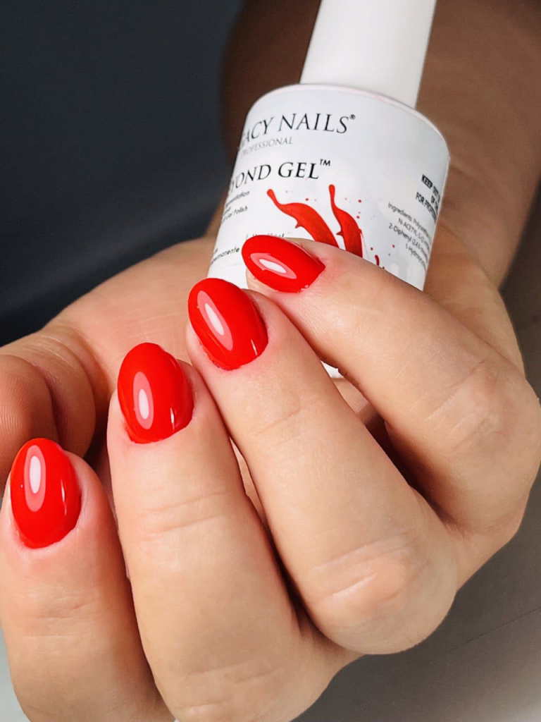 MANICURE RUSA Y ESMALTADO PERFECTO