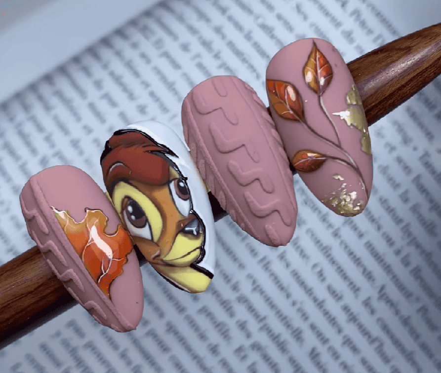 nail art chris