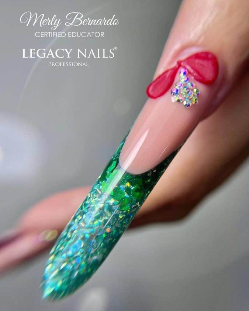 Brilla en Navidad: Consejos de Uñas con Legacy Nails 11 photo 2023 12 22 14 32 23