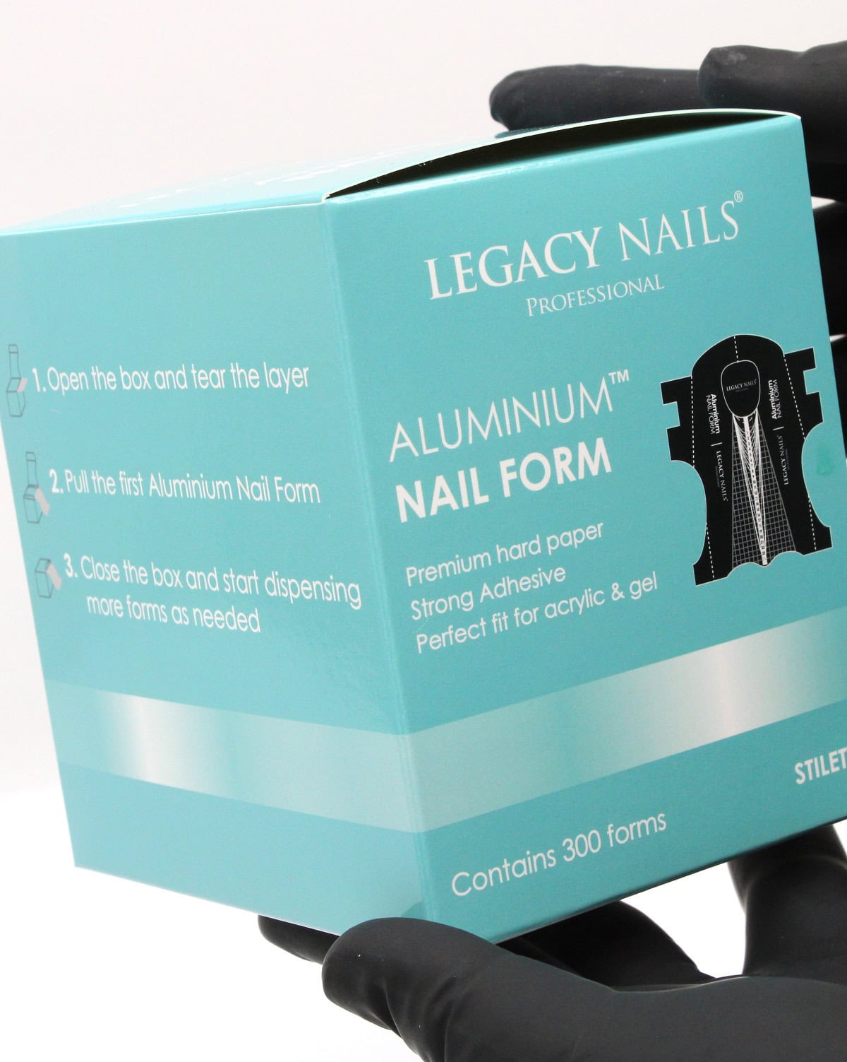 Master the Technique: Applying and Adjusting Aluminum Nail Forms