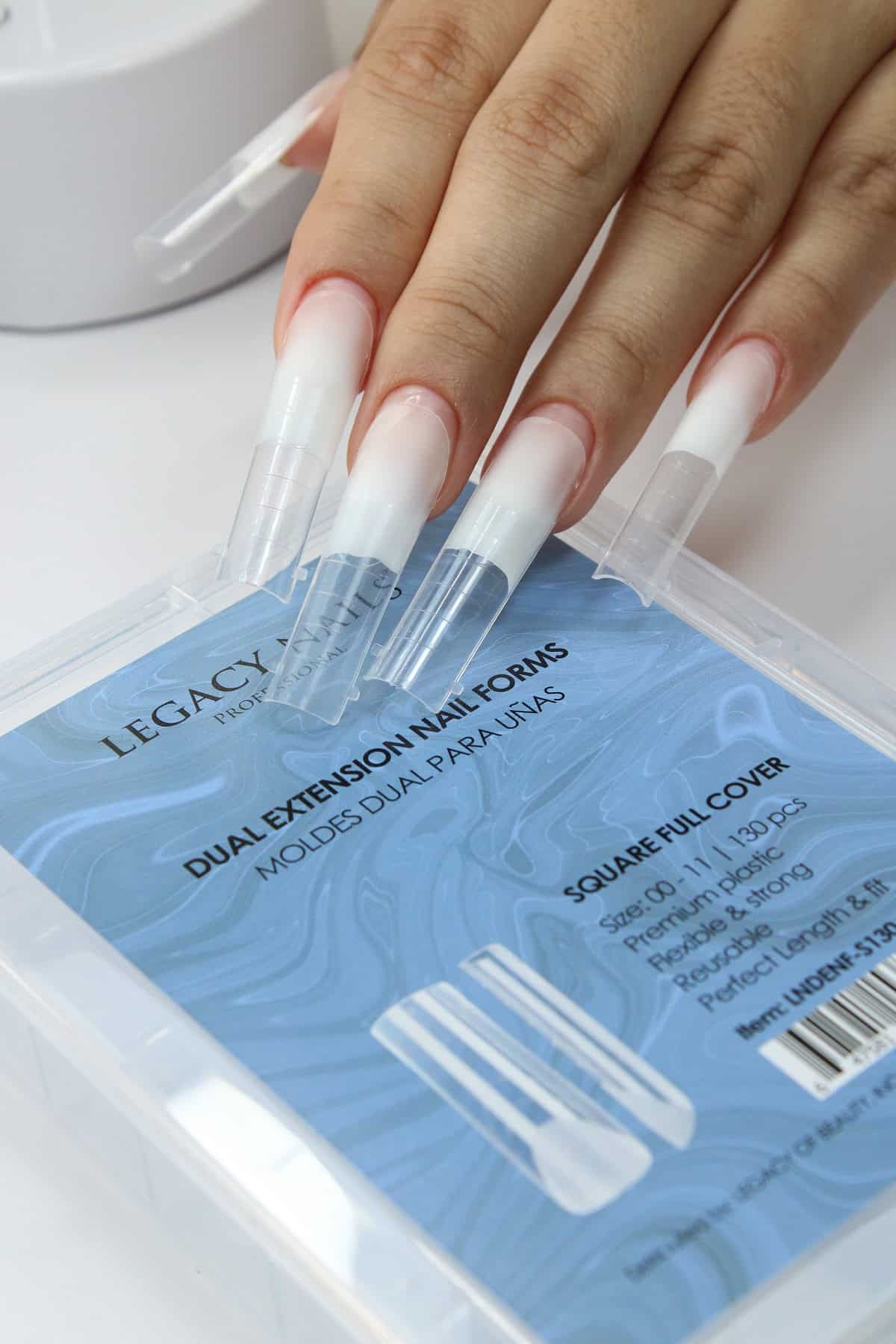 Discover DUAL EXTENSION NAIL FORM: Taking your nail designs to the next level